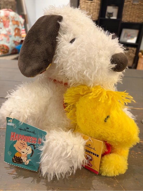 Hallmark Other - Hallmark Snoopy & Woodstock Plush Set - White, Brown & Yellow